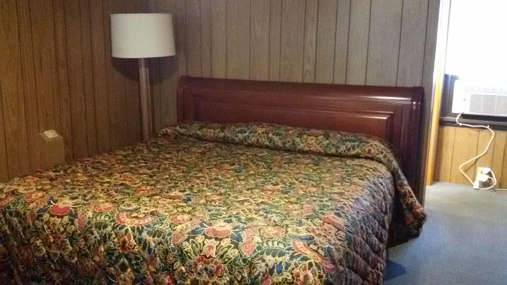 ستيفنز بوينت Hotel Blue Top Inn المظهر الخارجي الصورة